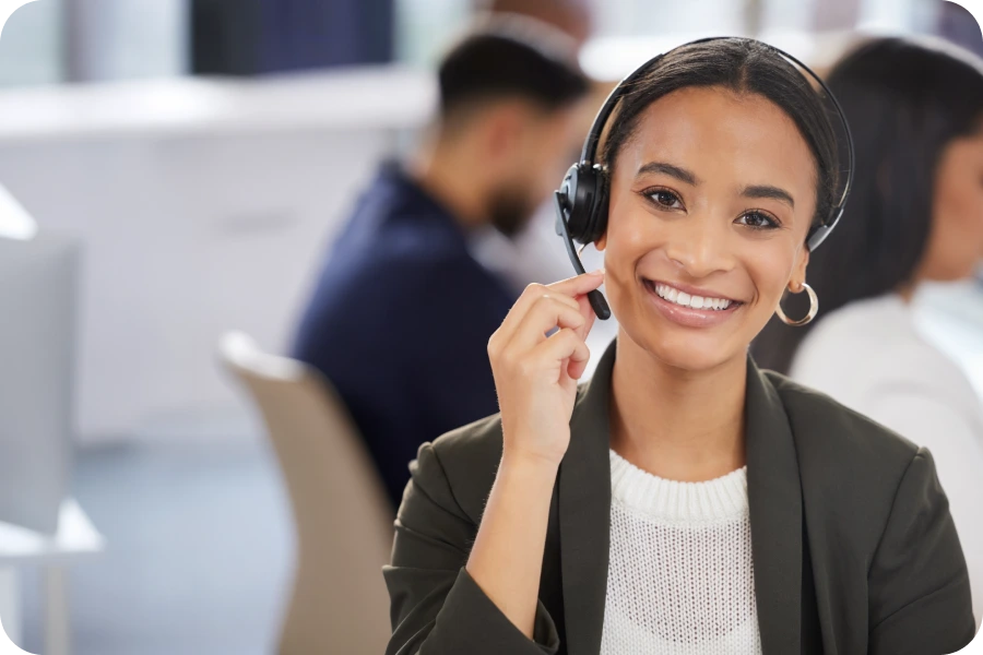 Oct Survey 2025: “Teams as the Hub” — What End Users Really Think About Operator Connect & Contact Centre in Microsoft Teams